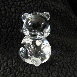 Swavorski Bear with a Heart, Crystal.